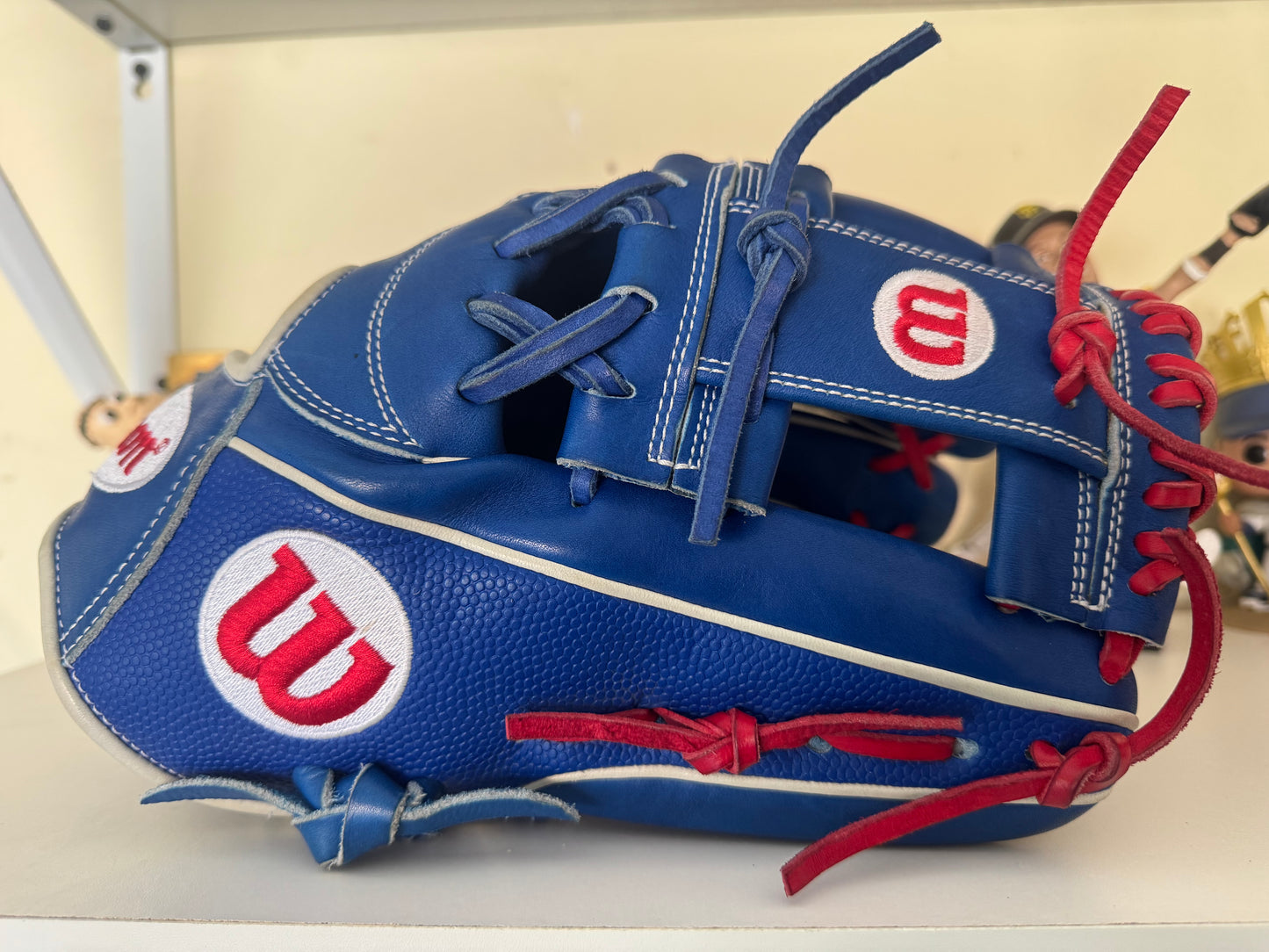 Wilson A2000 1810 12.25” RHT