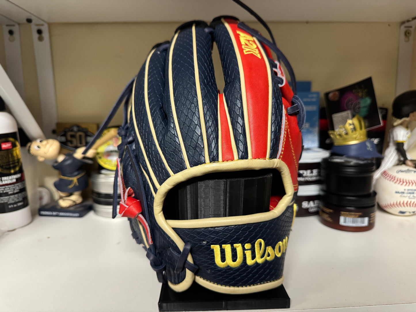 Wilson A2K OA1GM 11.5” RHT