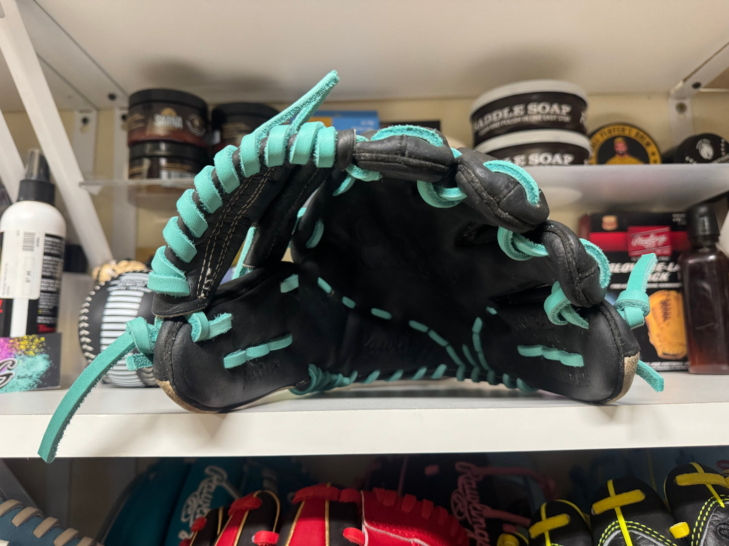 Rawlings GG NP4 11.5” New Laces