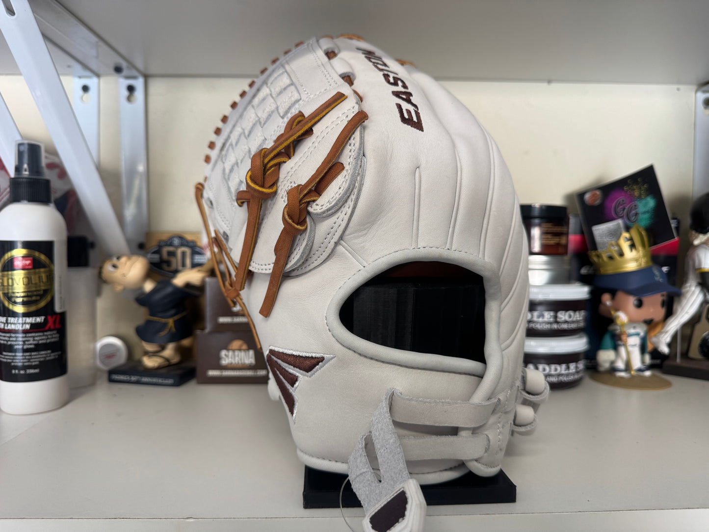 Easton Professional Collection 12” LHT