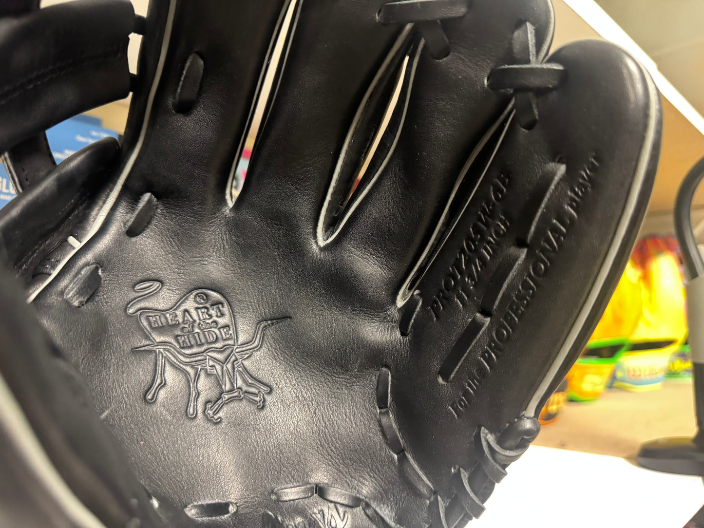 Rawlings Heart of the Hide PROT205W-6B 11.75” RHT