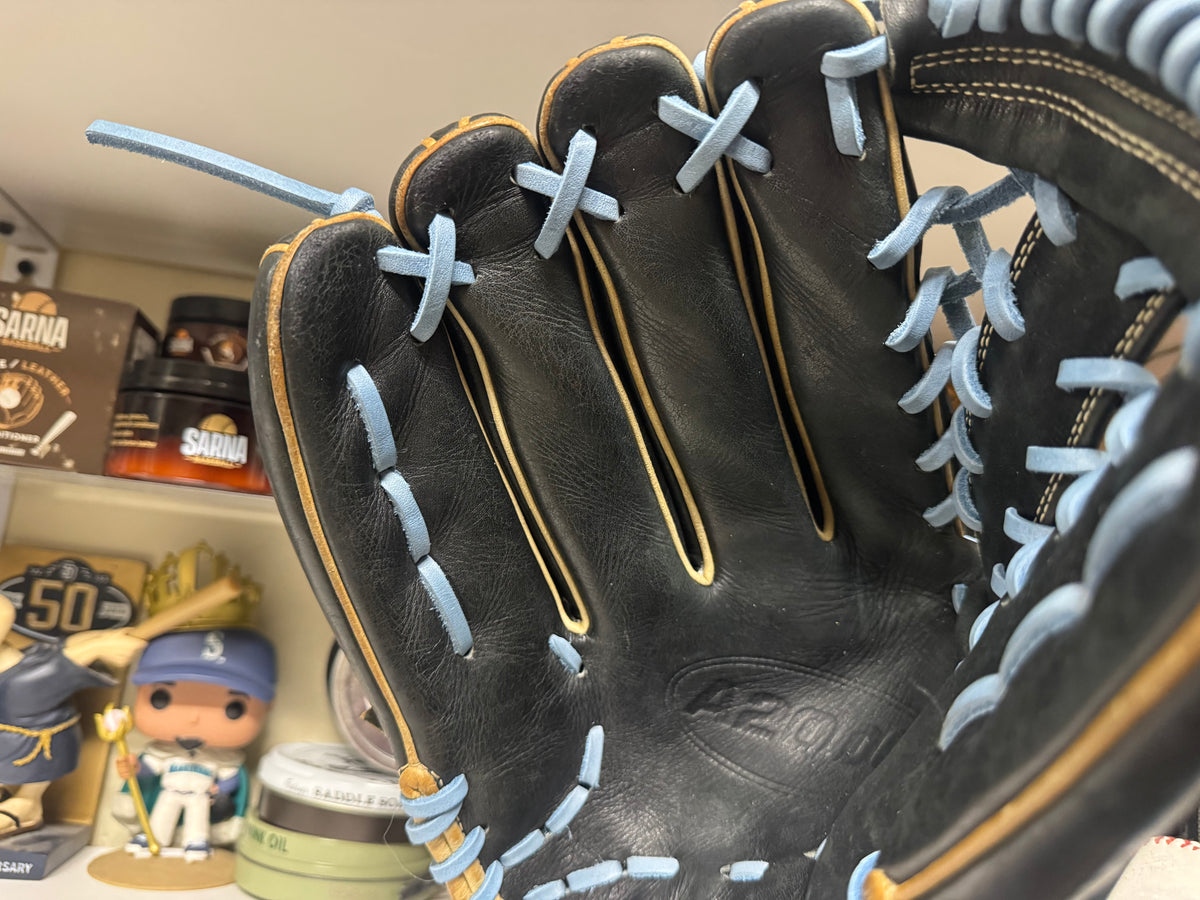 Wilson A2000 KP92 LHT New Laces