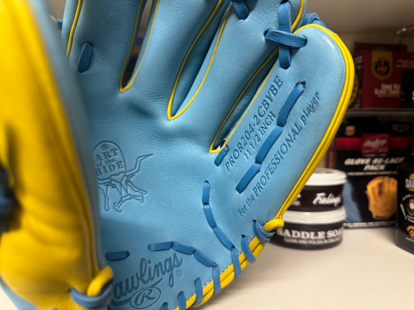 Rawlings Heart of the Hide PROR204-2CBYBE 11.5” Spring Break Edition