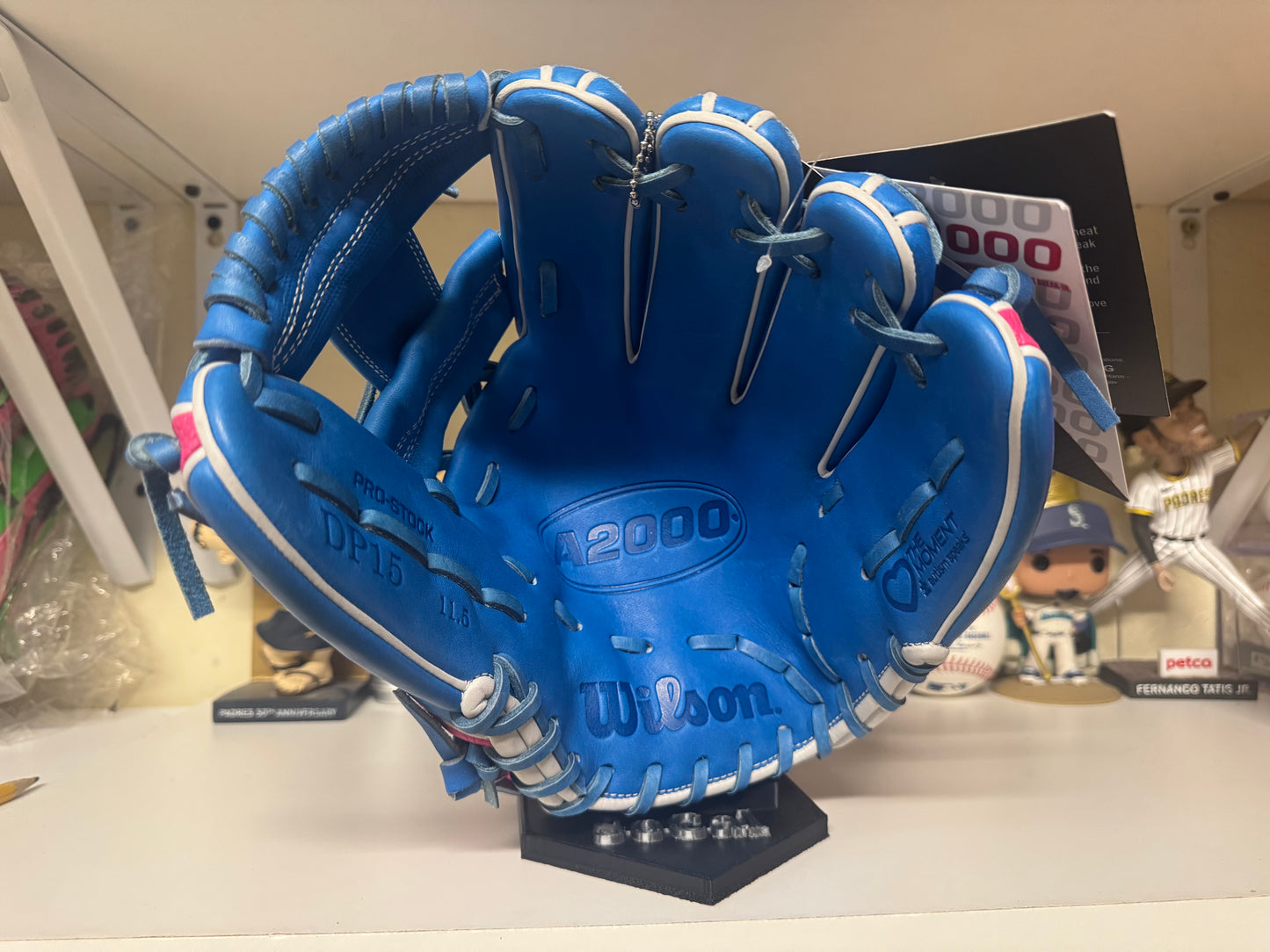 Wilson A2000 2025 DP15 Love the Moments