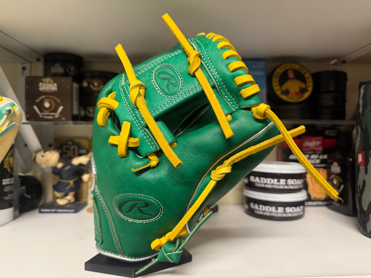 Rawlings Heart of the Hide PRO204 Pattern 11.5” RHT