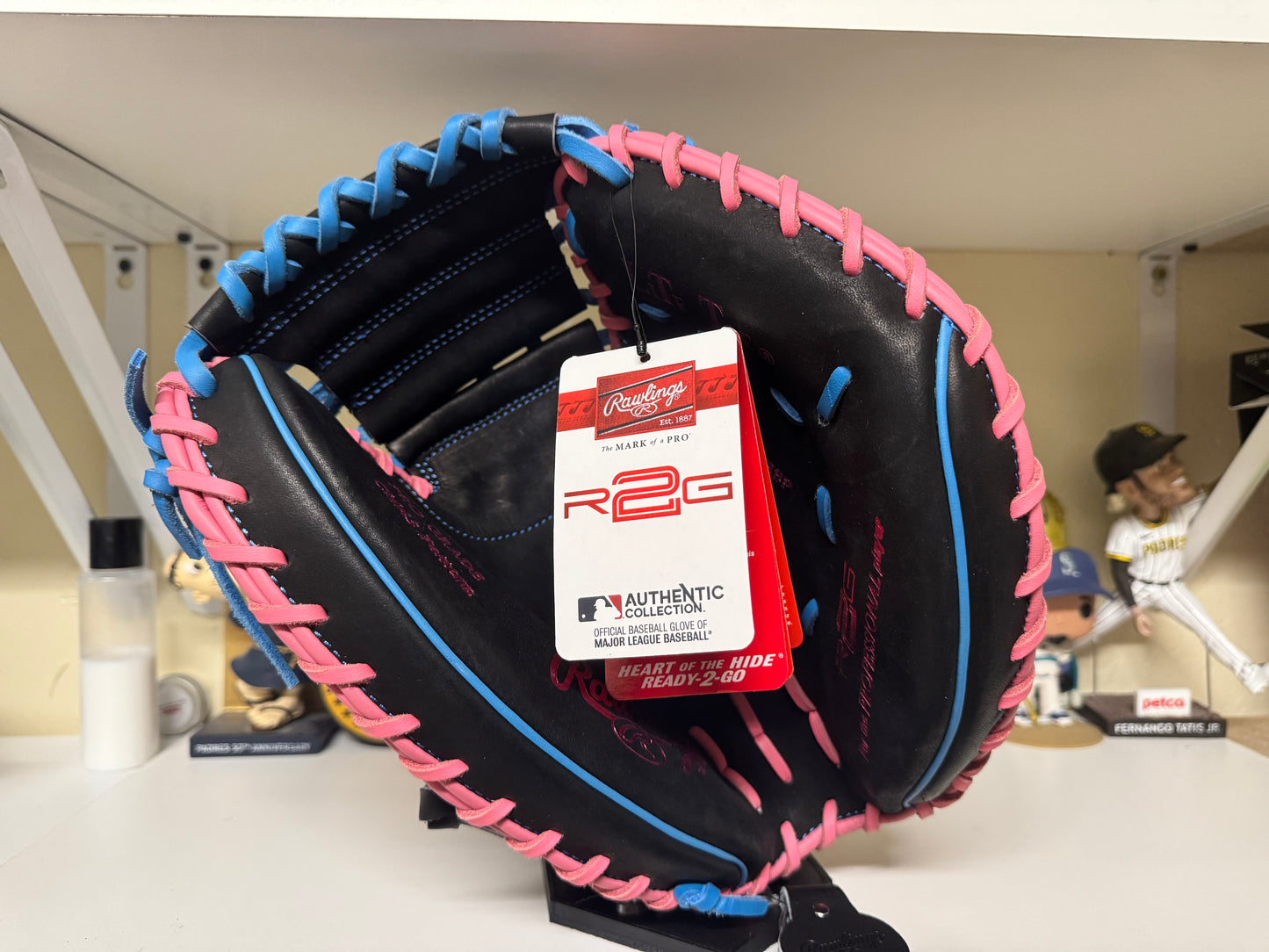 Rawlings Heart of the Hide Catchers Mitt