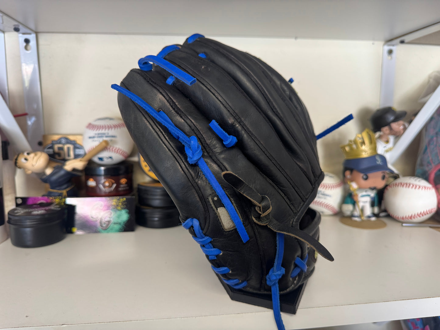 Wilson A2000 CK22 11.75” Clayton Kershaw model
