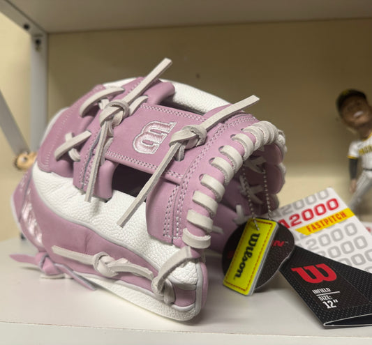 Wilson A2000 H12 12” Fastpitch Glove RHT