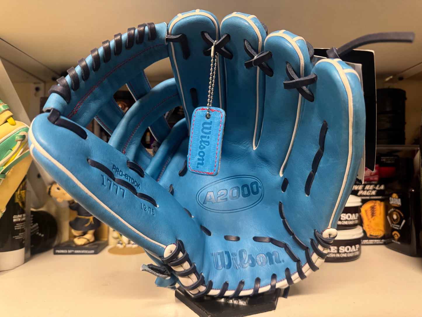 Wilson A2000 1777 12.75” RHT