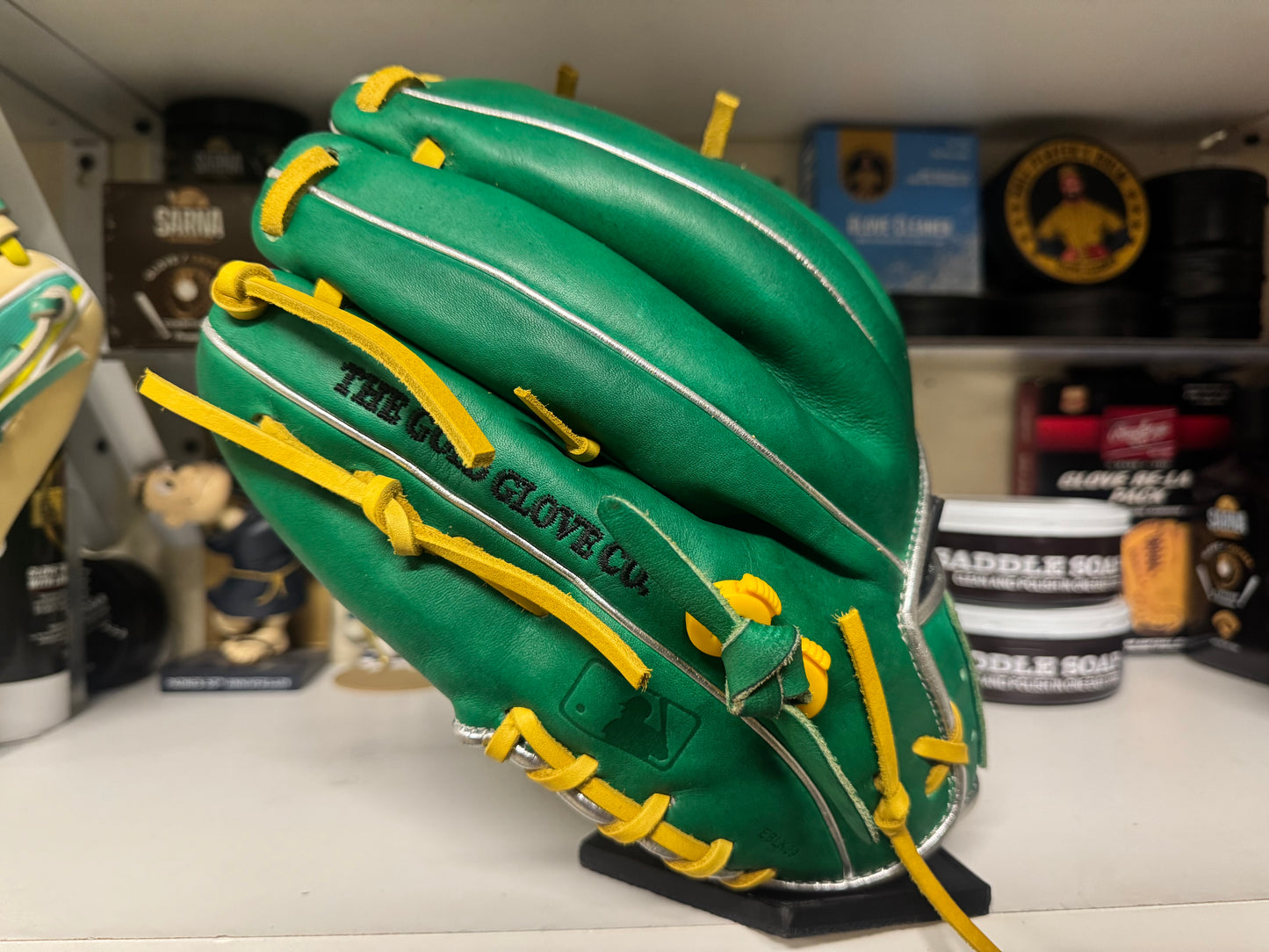Rawlings Heart of the Hide PRO204 Pattern 11.5” RHT