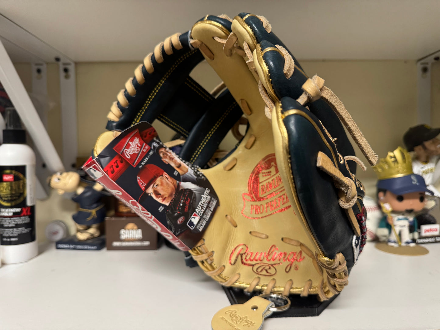 Rawlings Pro Preferred 
PROS204W-2CN 
11.5” RHT