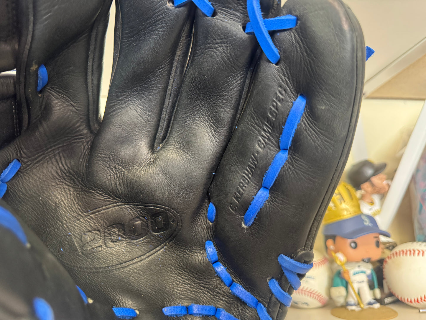 Wilson A2000 CK22 11.75” Clayton Kershaw model