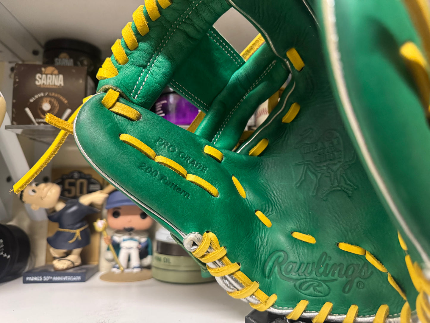 Rawlings Heart of the Hide PRO204 Pattern 11.5” RHT