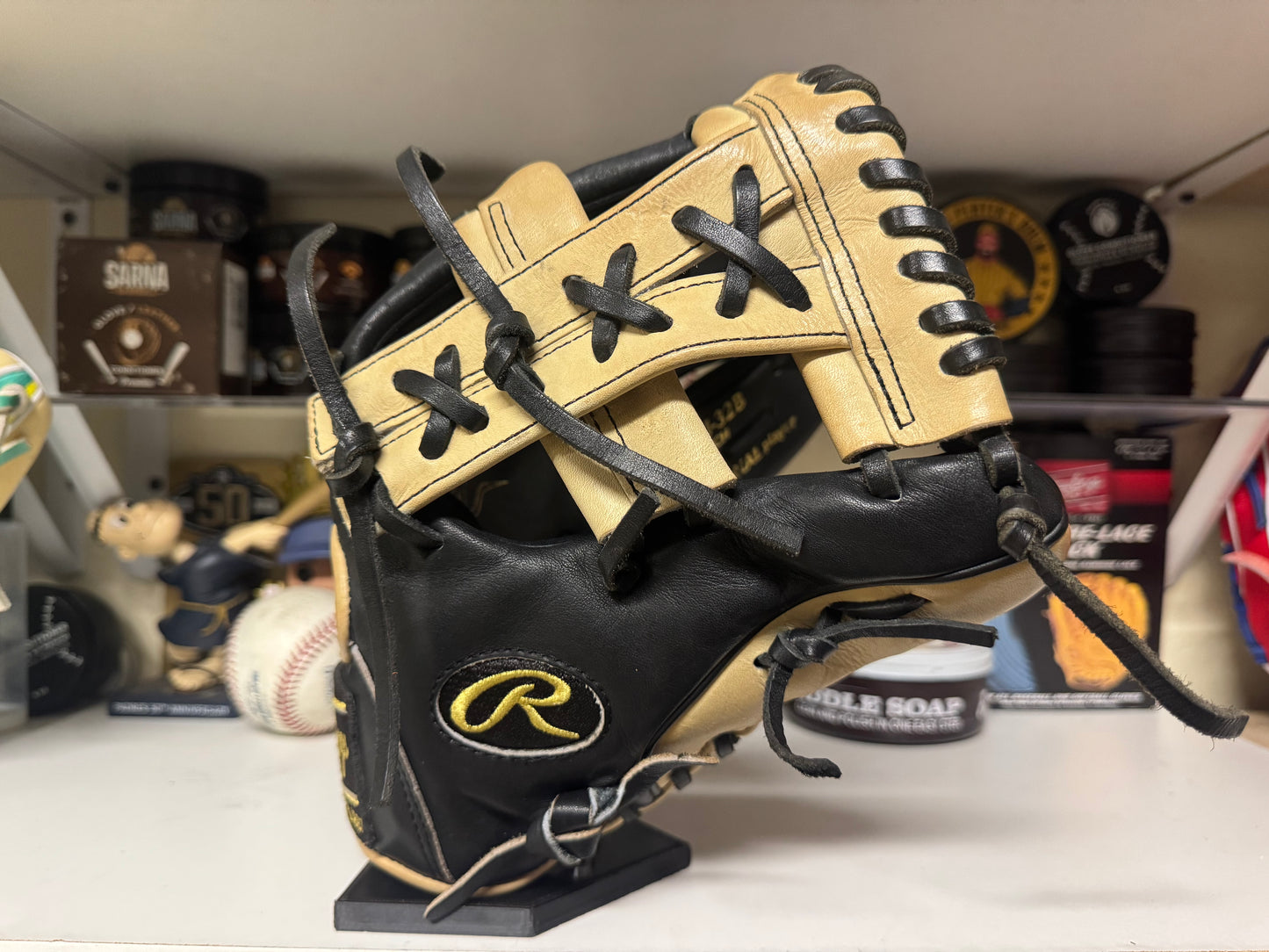 Rawlings Heart of the Hide PROR205U-32B 11.75” Righty