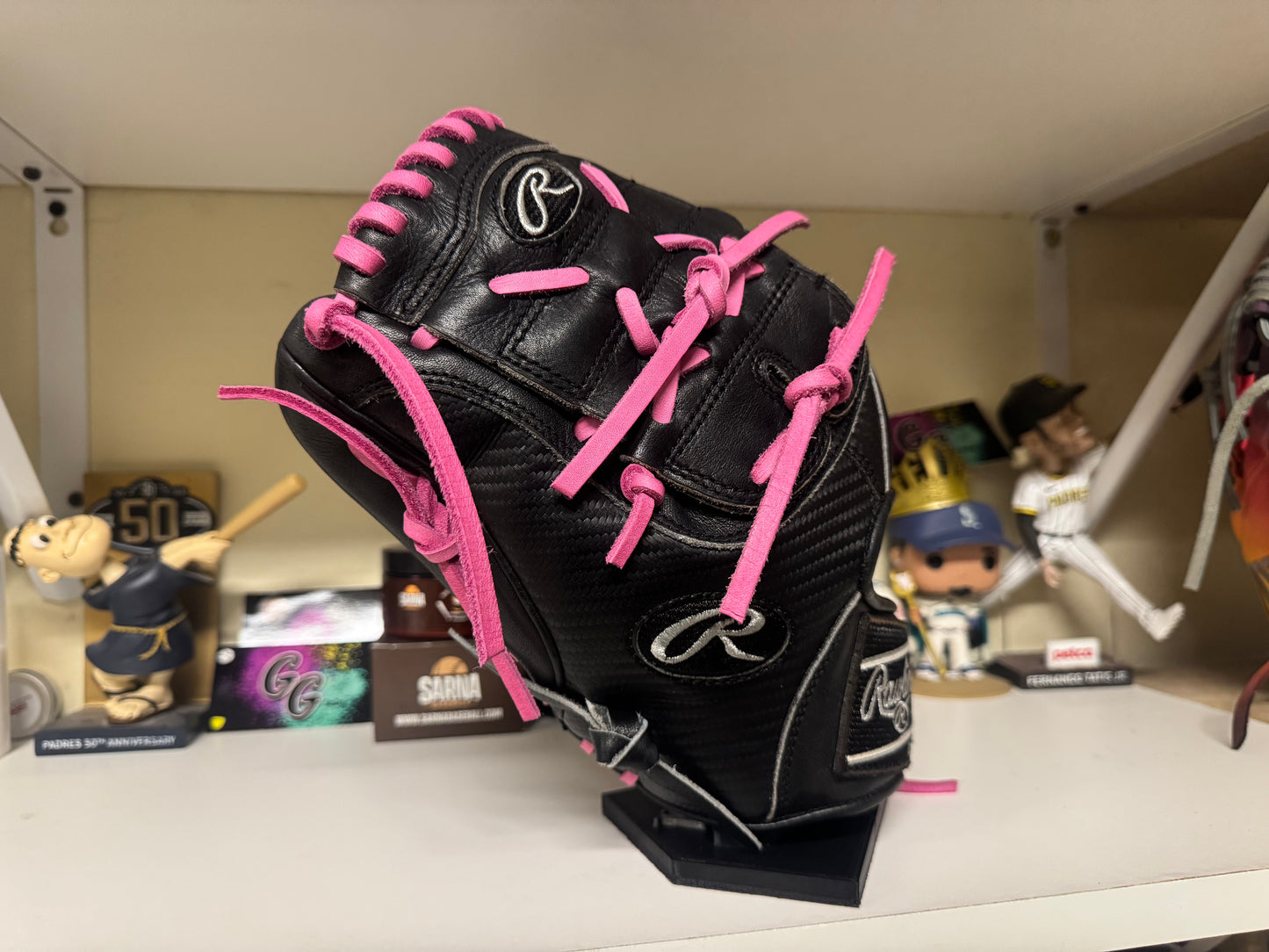 Rawlings Heart of the Hide PRO205–9BCF 11.75” Left Hand Throw.