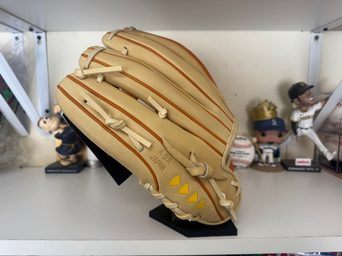 Wilson A2K MC26 11.75” RHT