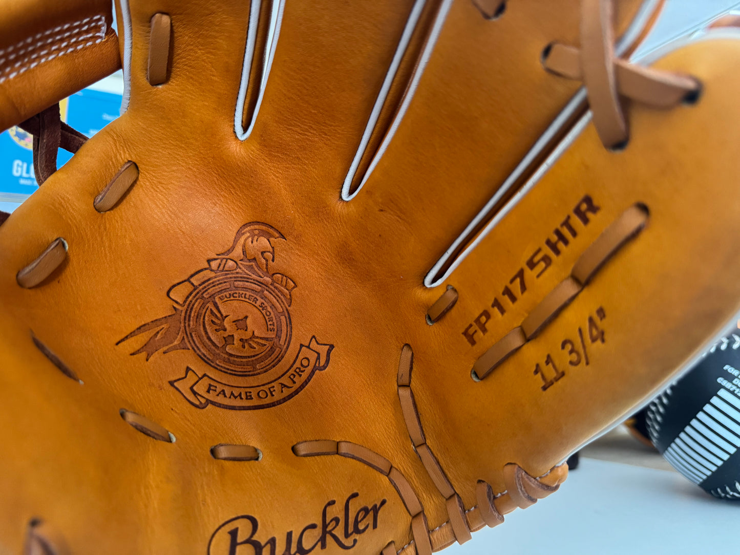 Buckler Fame of a Pro 11.75”