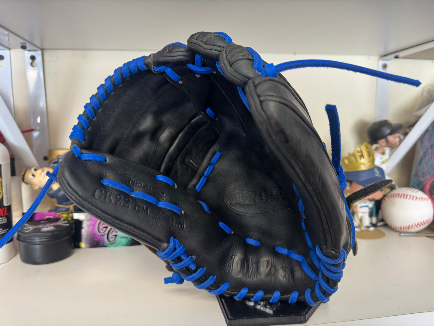 Wilson A2000 CK22 11.75” Clayton Kershaw model