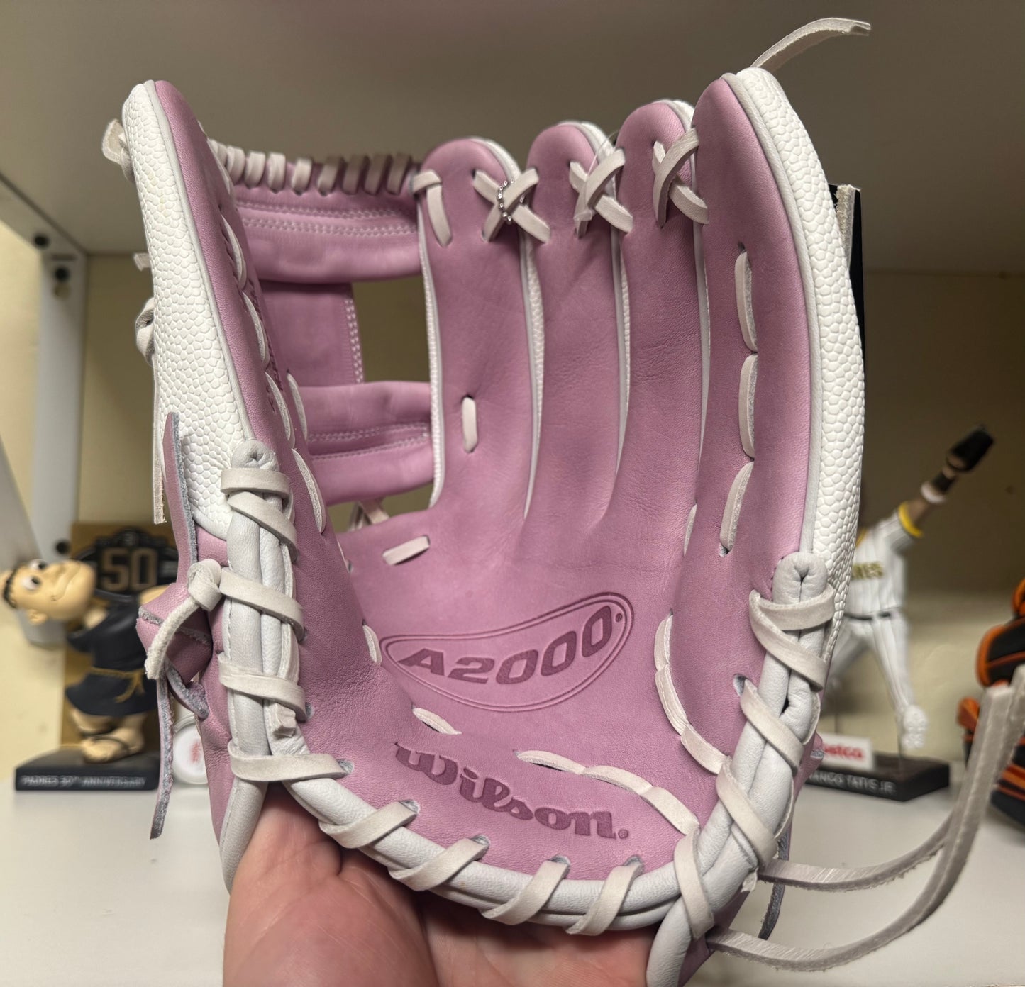 Wilson A2000 H12 12” Fastpitch Glove RHT