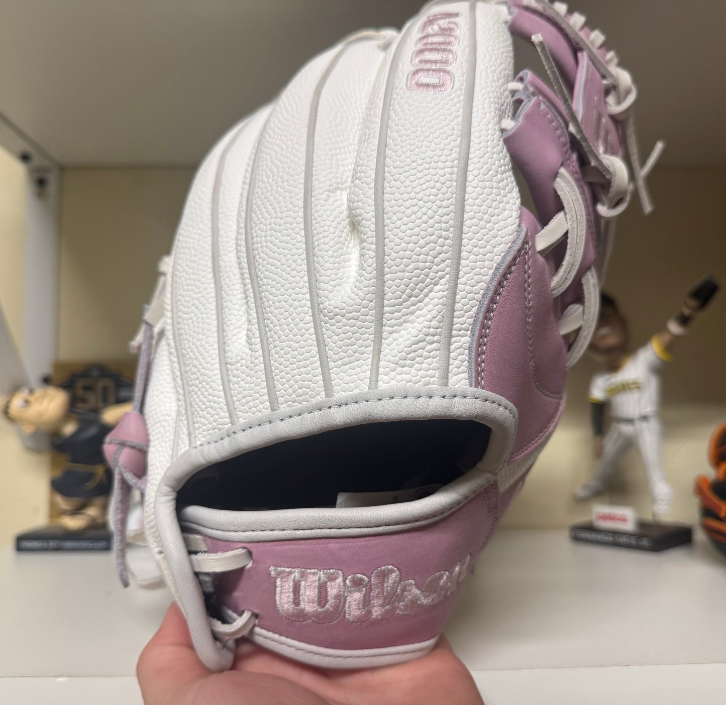 Wilson A2000 H12 12” Fastpitch Glove RHT