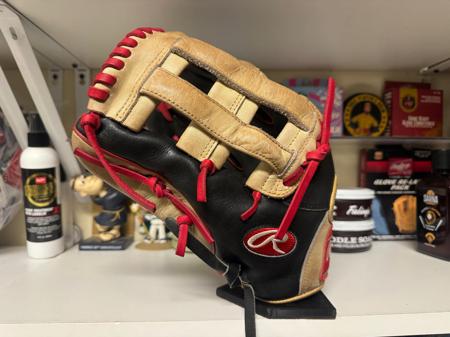 Rawlings Heart of the Hide
PRORBH34BC 12.75” LHT