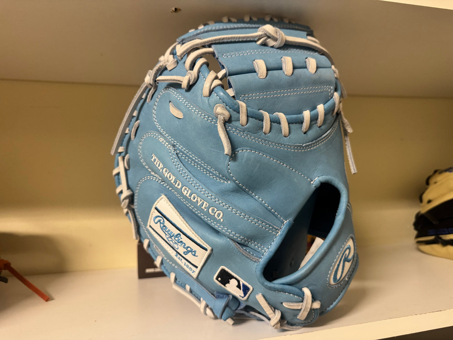 Rawlings Heart of the Hide Catcher Mitt 33”