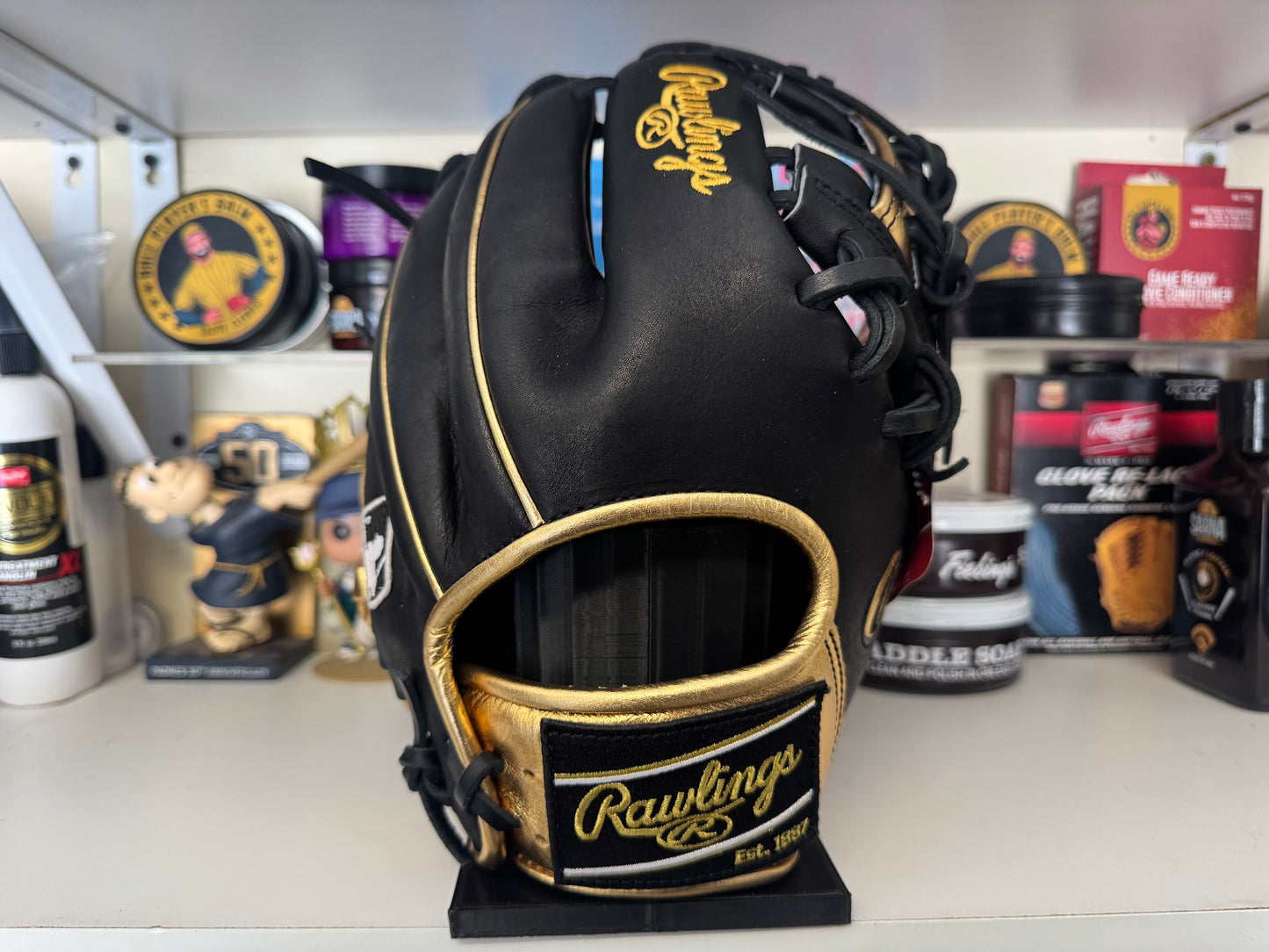 Rawlings Heart of the Hide Goldy 8 11.5” RHT