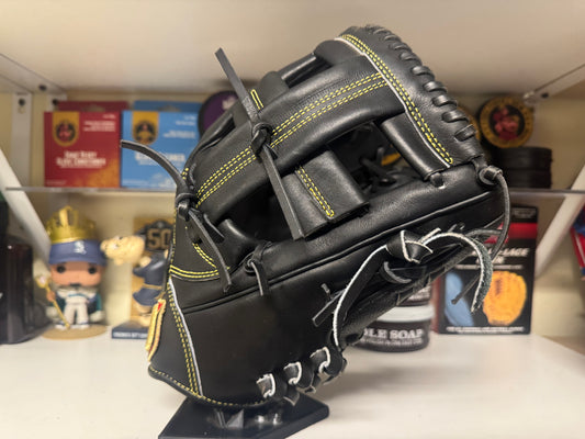 Wilson Staff Dual Single Post Web 
Baseball Glove HWSDLT 11.75”