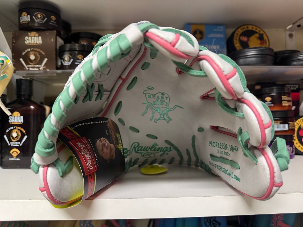 Rawlings Heart of the Hide 12.5” Fastpitch Series
