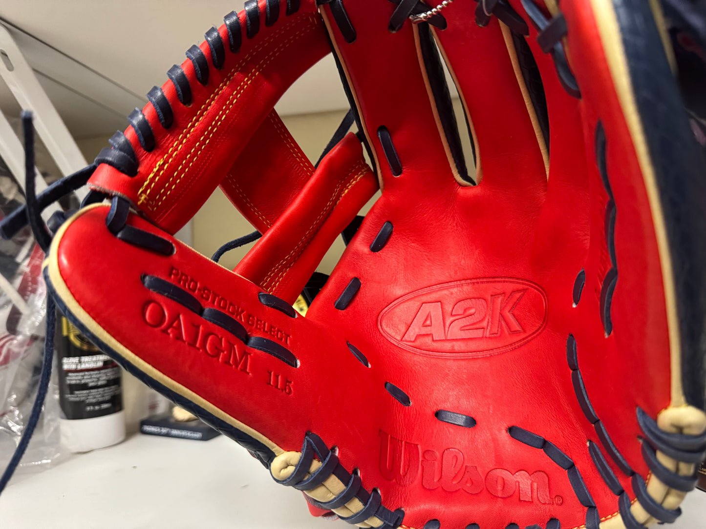 Wilson A2K OA1GM 11.5” RHT