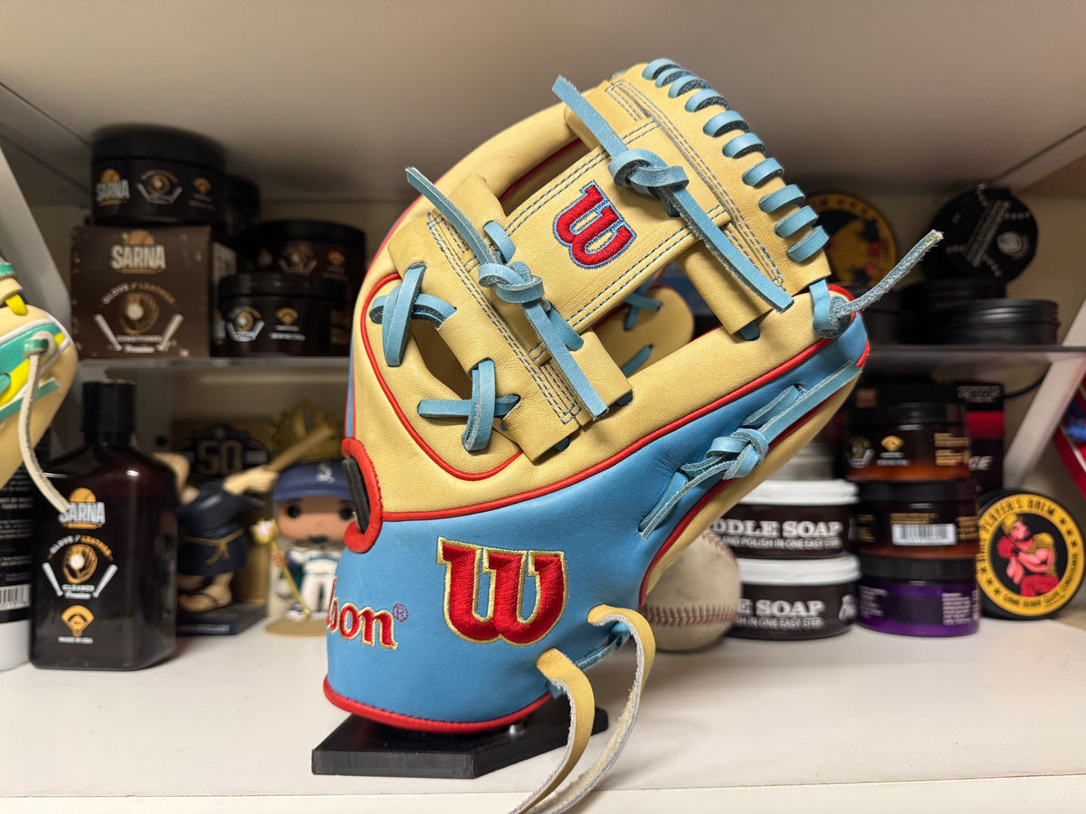 Wilson 11.5" Leadoff Collection 1786 A2K Series Glove
