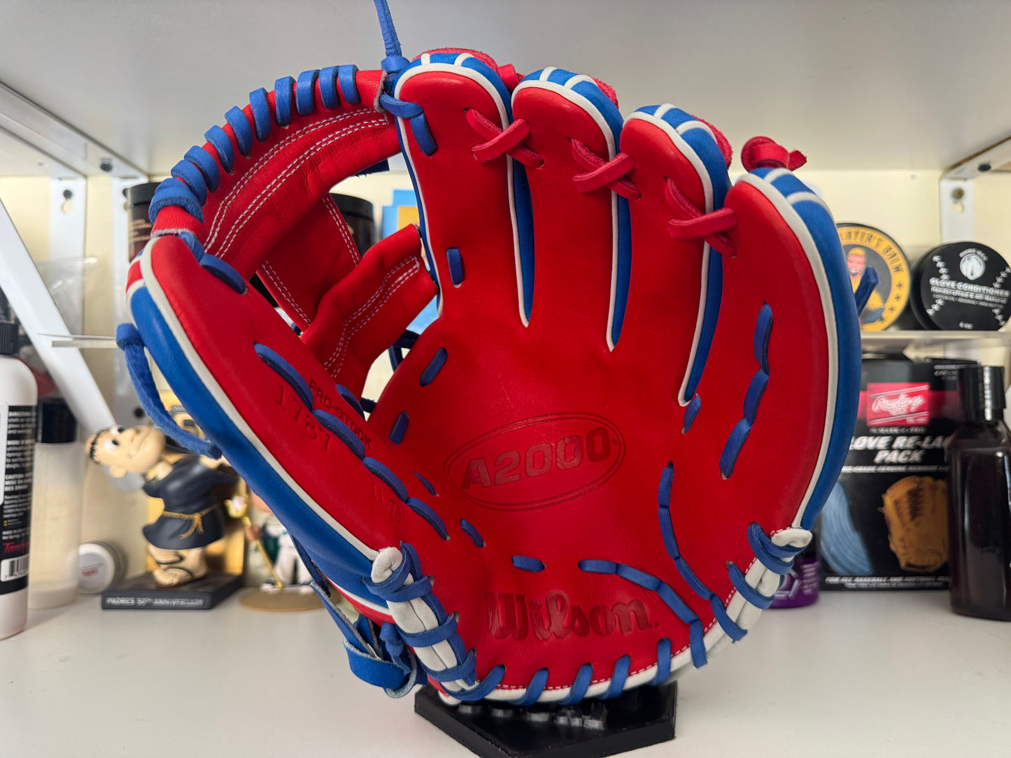Wilson A2000 1787 11.75”