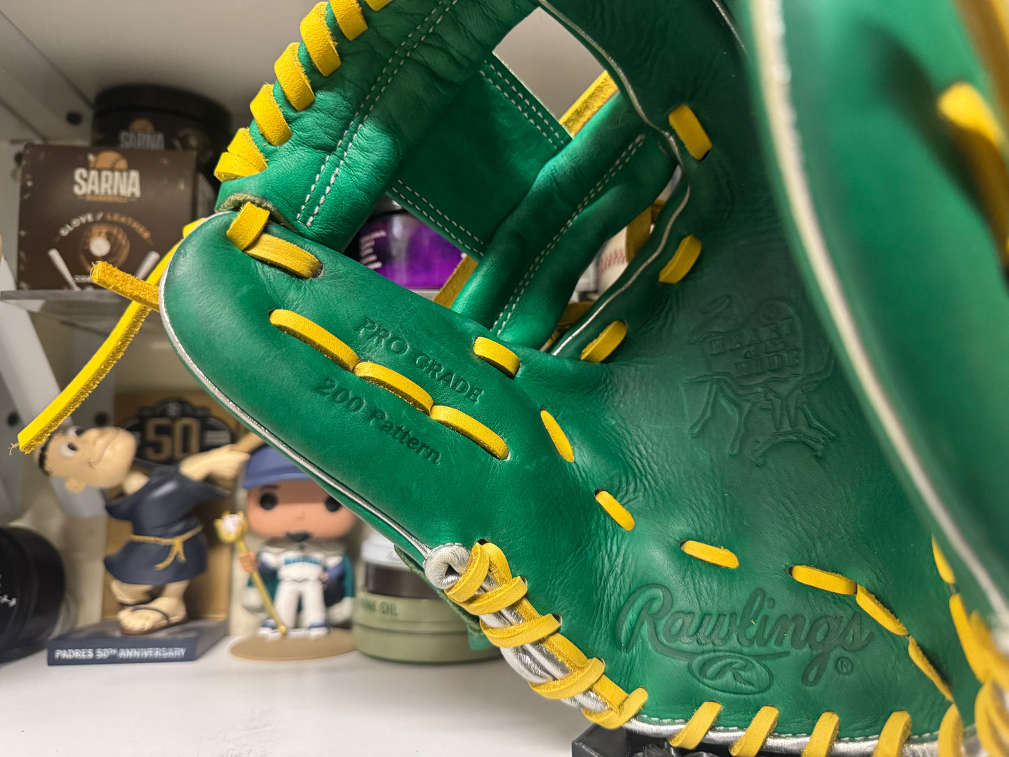 Rawlings Heart of the Hide PRO204 Pattern 11.5” RHT