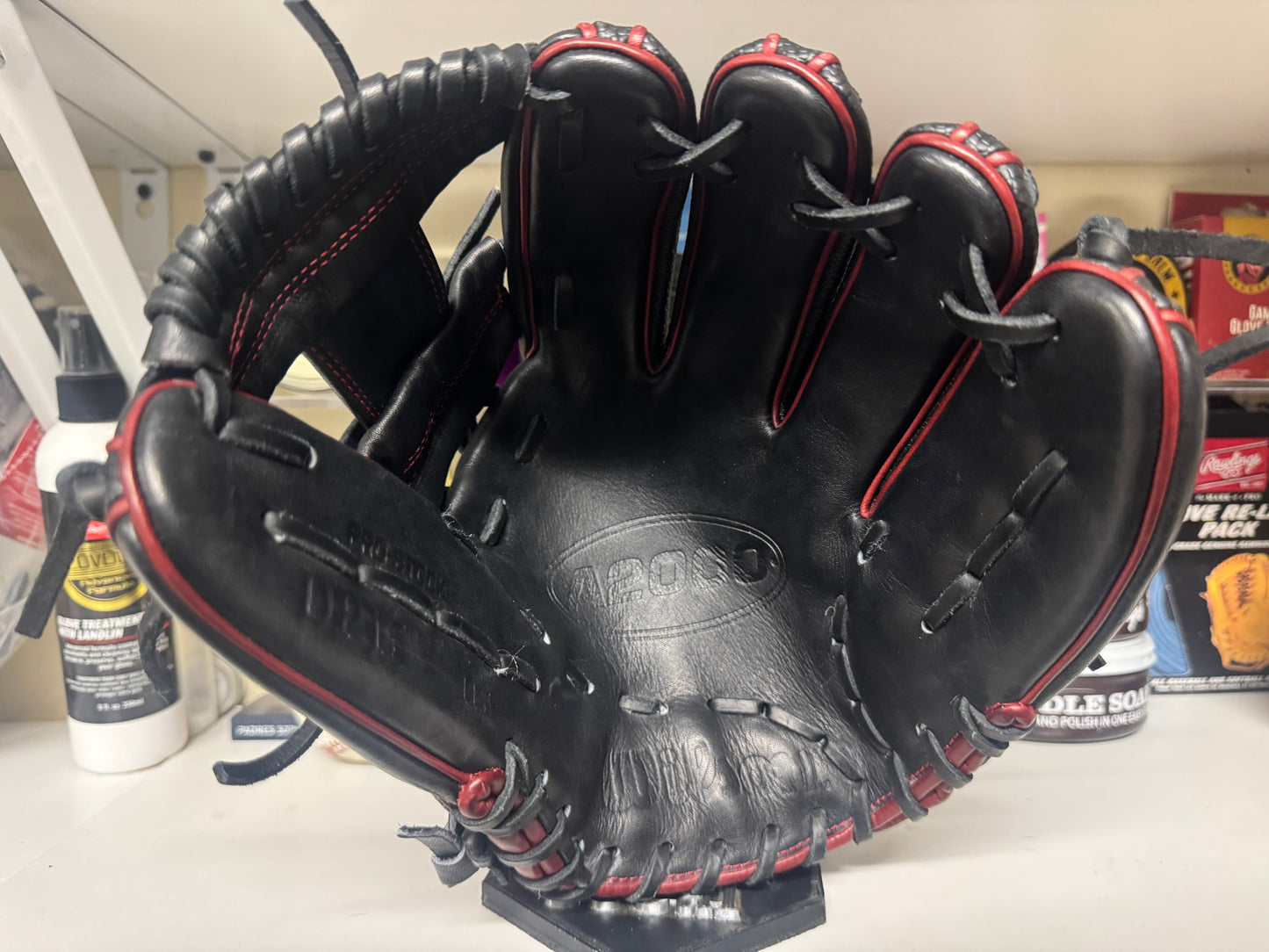 Wilson A2000 DP15 11.5” RHT