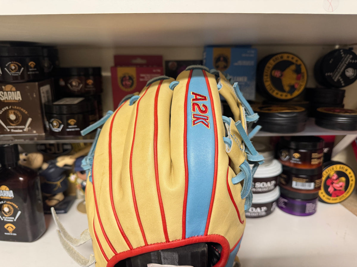 Wilson 11.5" Leadoff Collection 1786 A2K Series Glove