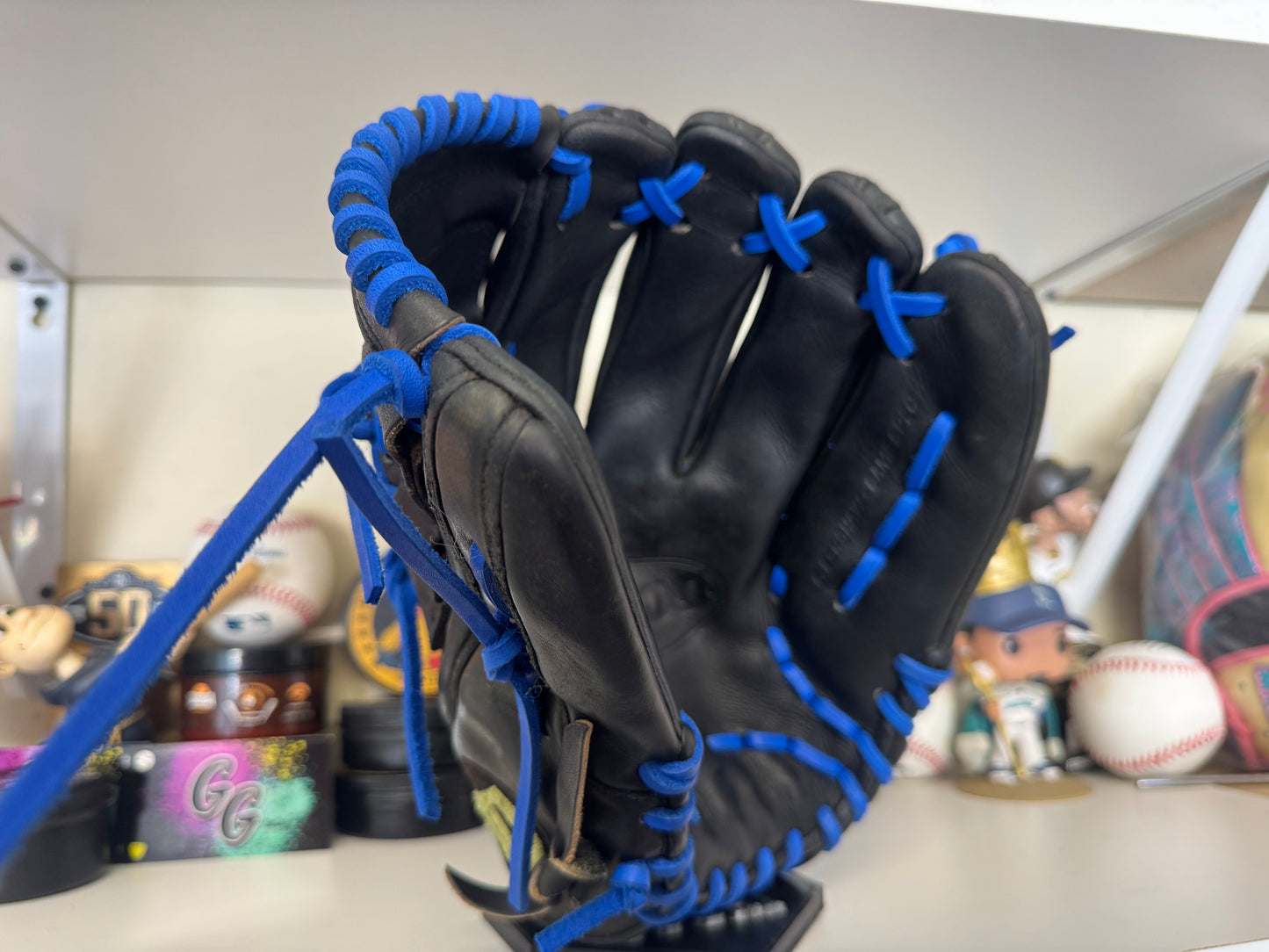 Wilson A2000 CK22 11.75” Clayton Kershaw model